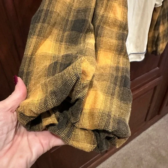 NWT top by Easel sz L - Picture 5 of 7